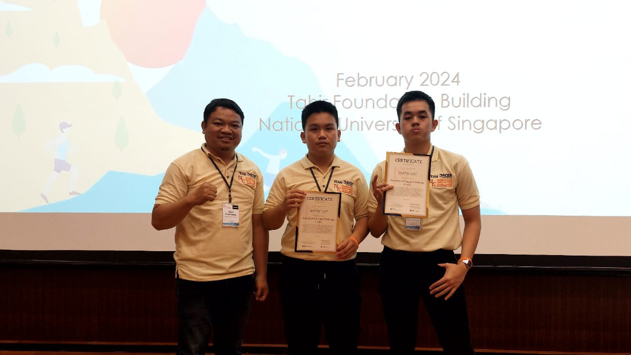 Tim MAN IC OKI Raih Medali Emas Robotic Innovations Challenge di Singapura